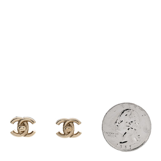 Metal CC Turnlock Earrings Gold