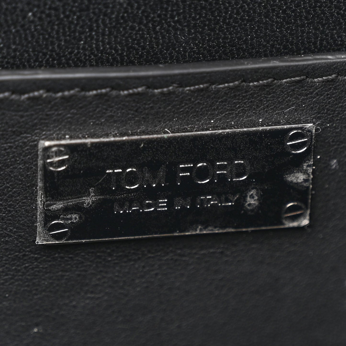 Patent Cosmo T Lock Chain Bag Black