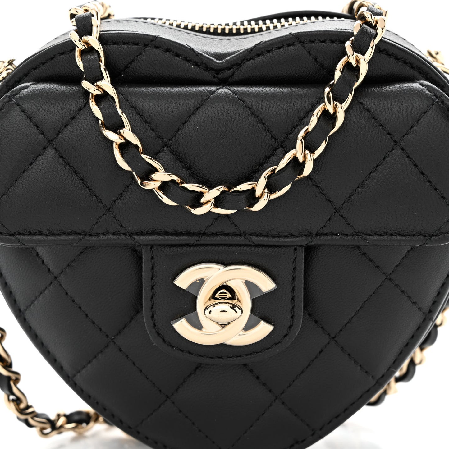 Lambskin Quilted CC In Love Heart Clutch With Chain Black