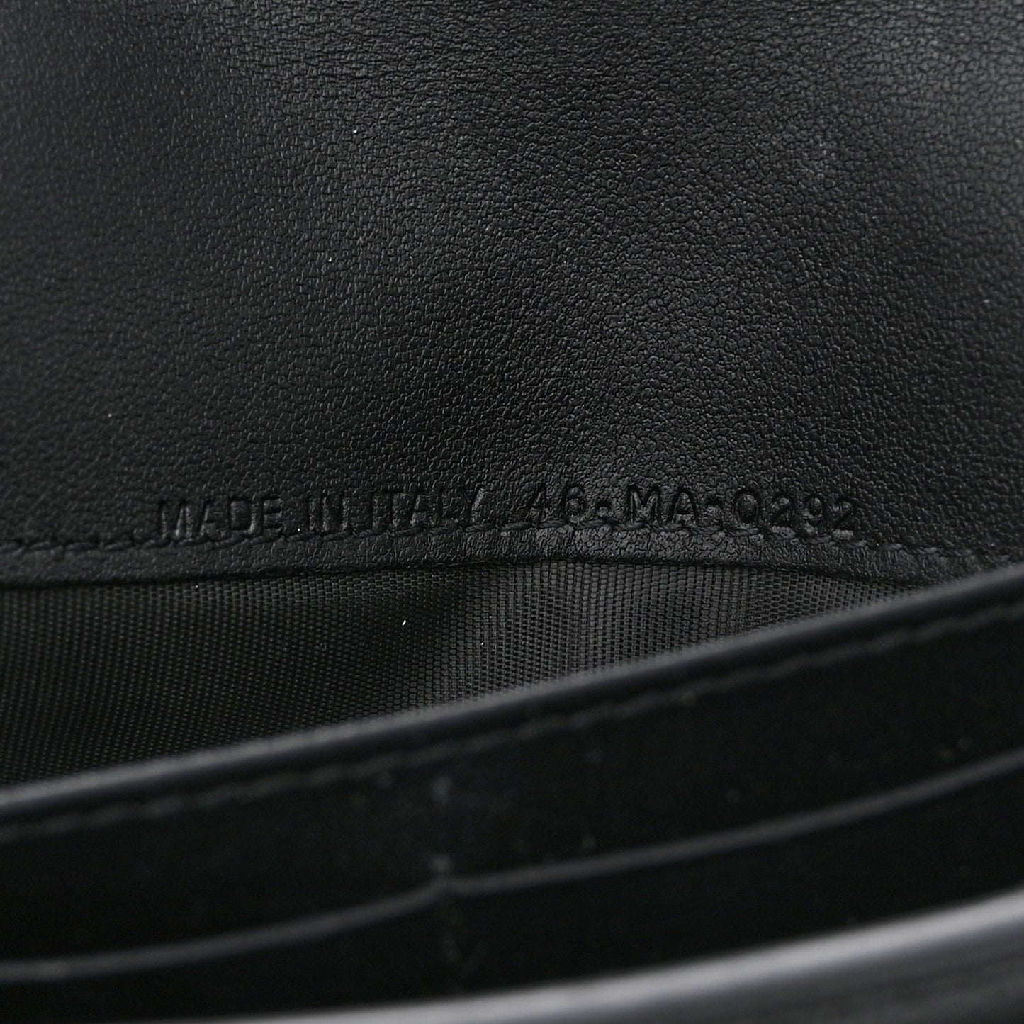 Goatskin Saddle Long Wallet With Chain Black