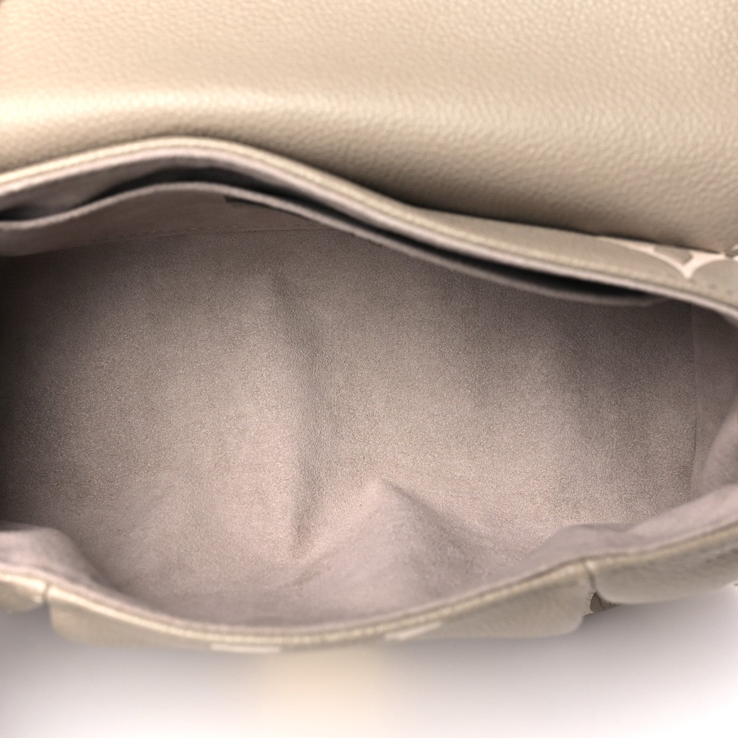 Louis Vuitton Empreinte Monogram Giant Favorite Tourterelle Creme 5 of 9