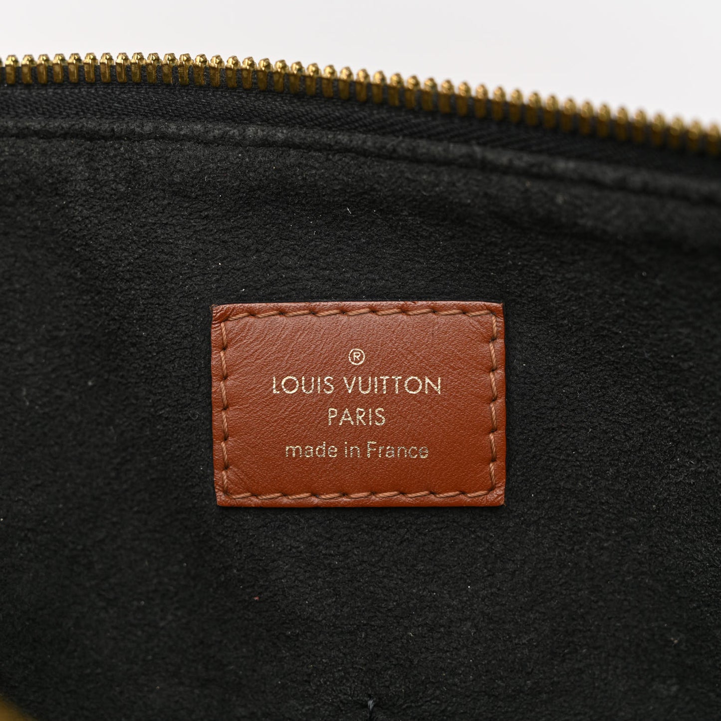 Monogram V Tote MM Black