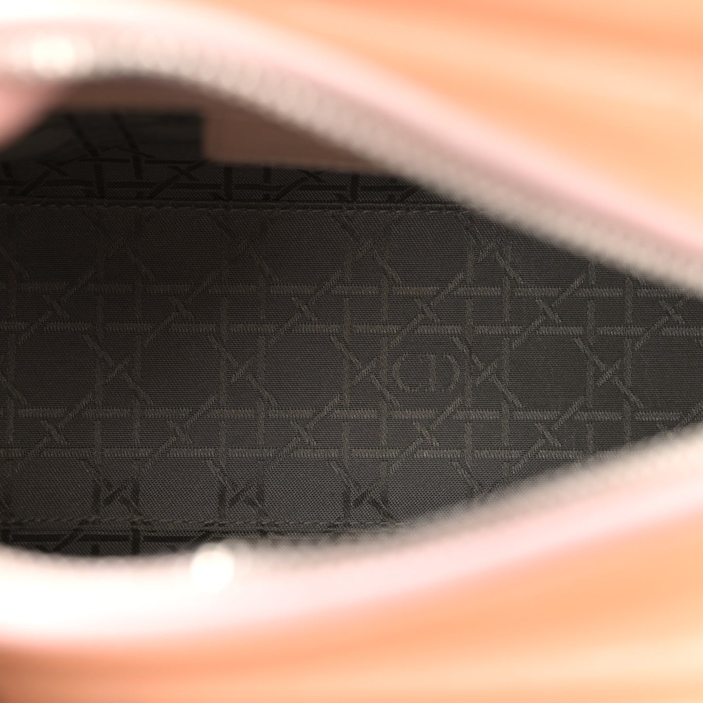 Patent Cannage Medium Lady Dior Rose Clair
