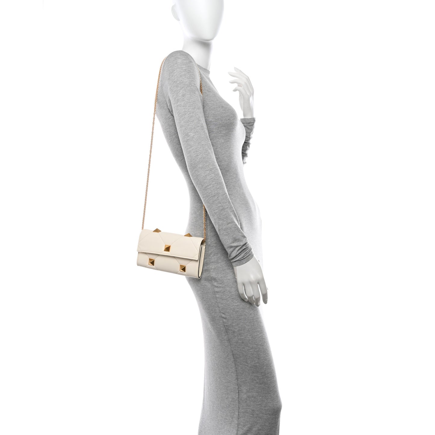 Nappa Roman Stud Wallet on Chain Ivory