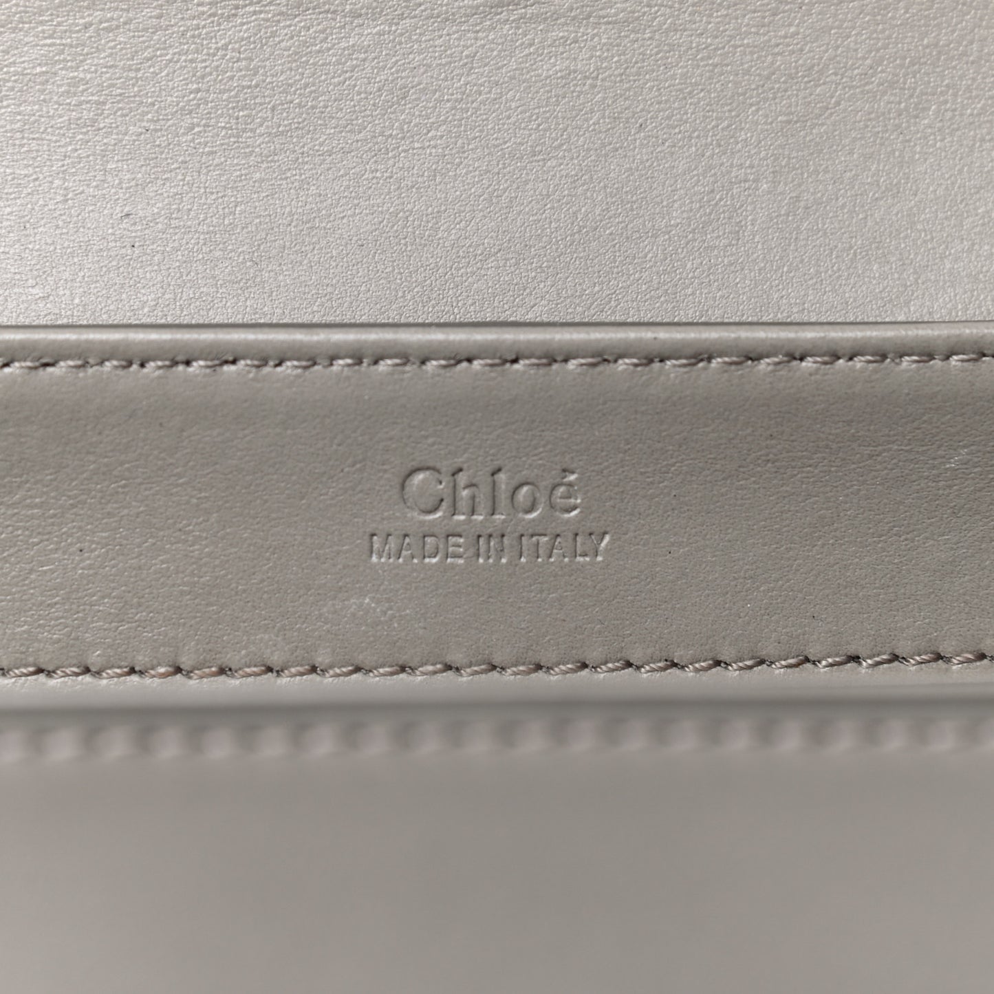 Calfskin Small C Double Carry Motty Grey