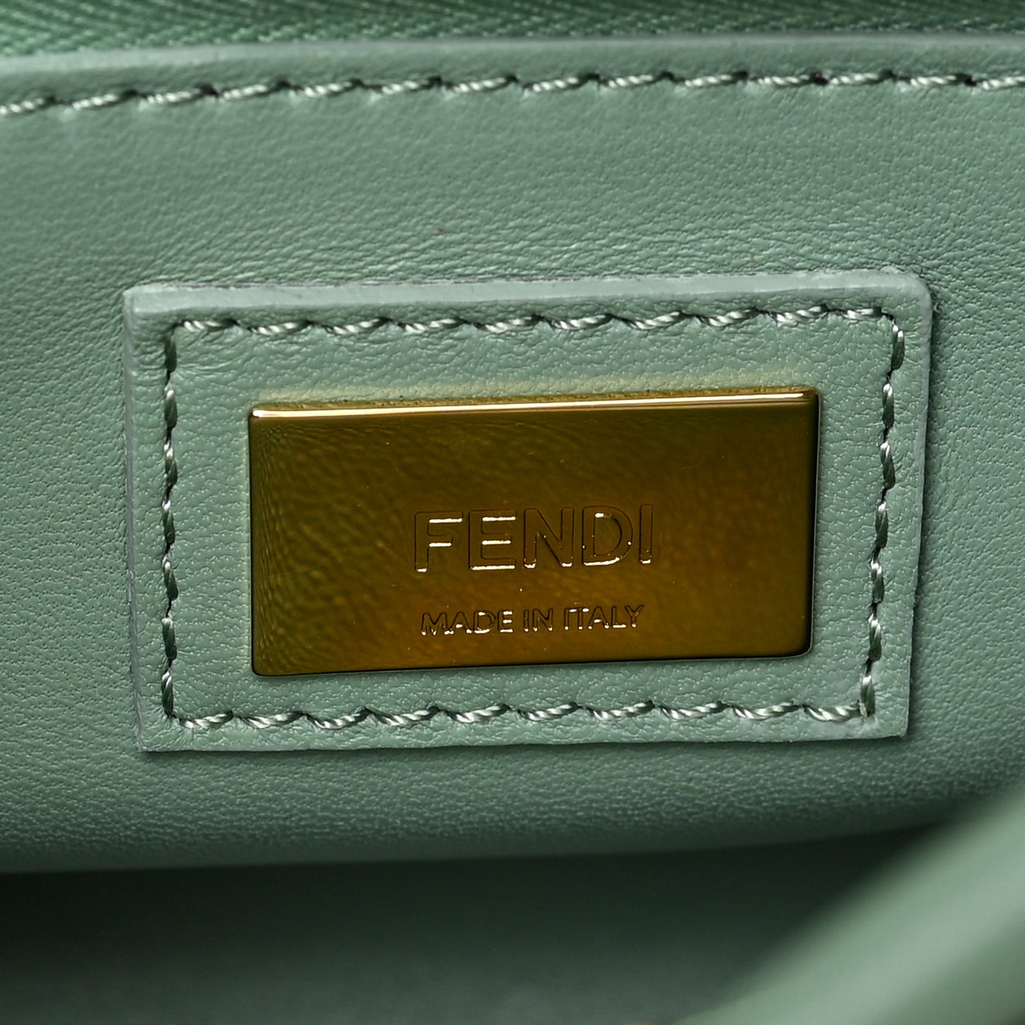 Nappa Mini Peekaboo Iconic Satchel Menta