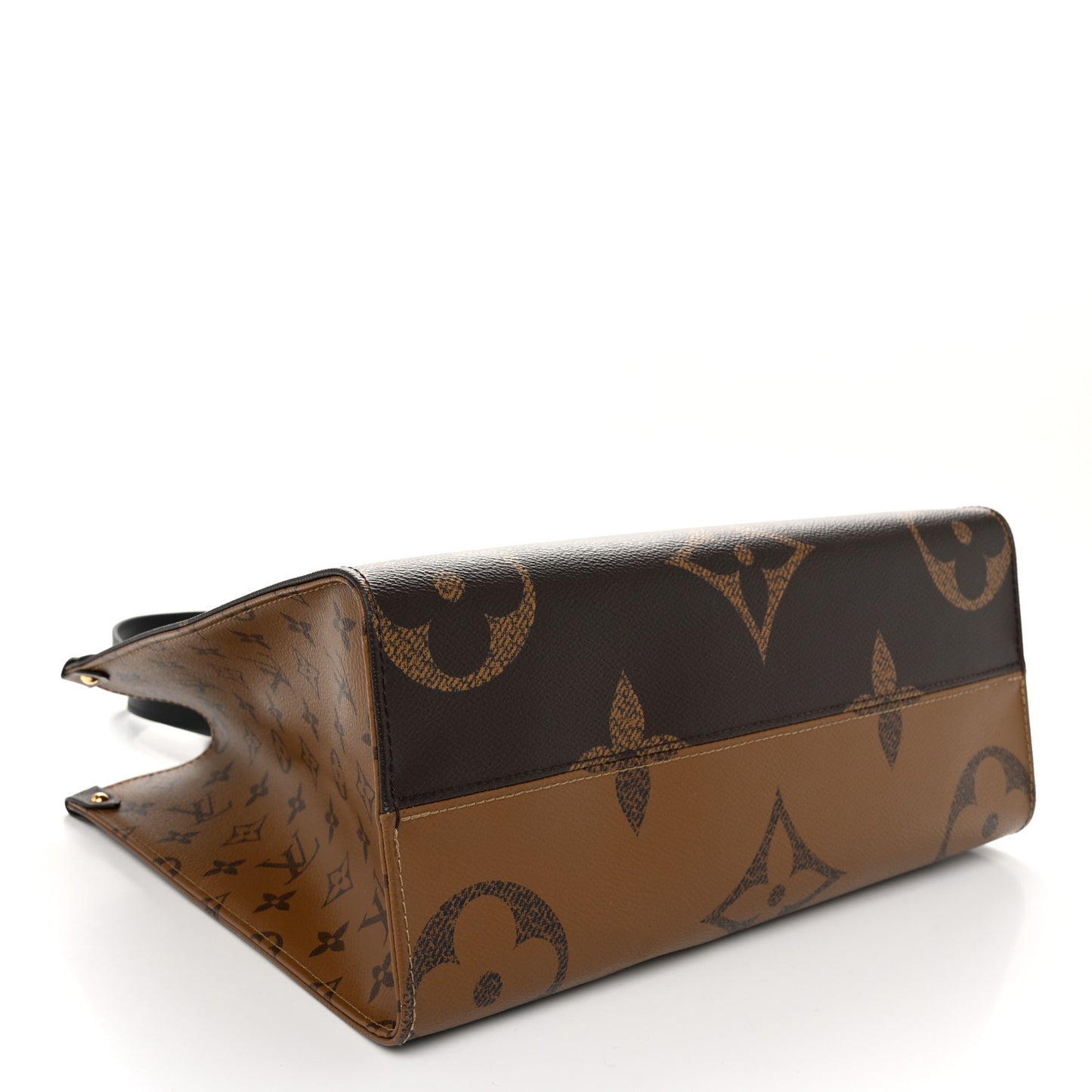 Reverse Monogram Giant Onthego MM