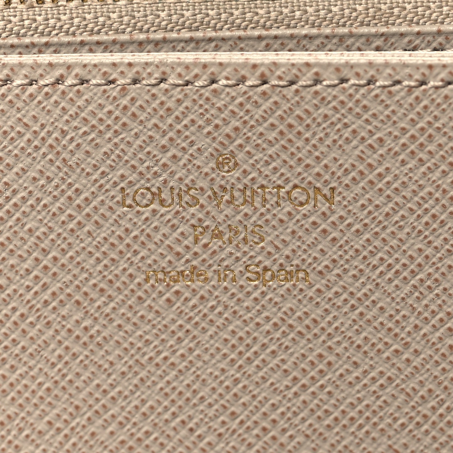 Epi Zippy Wallet Galet