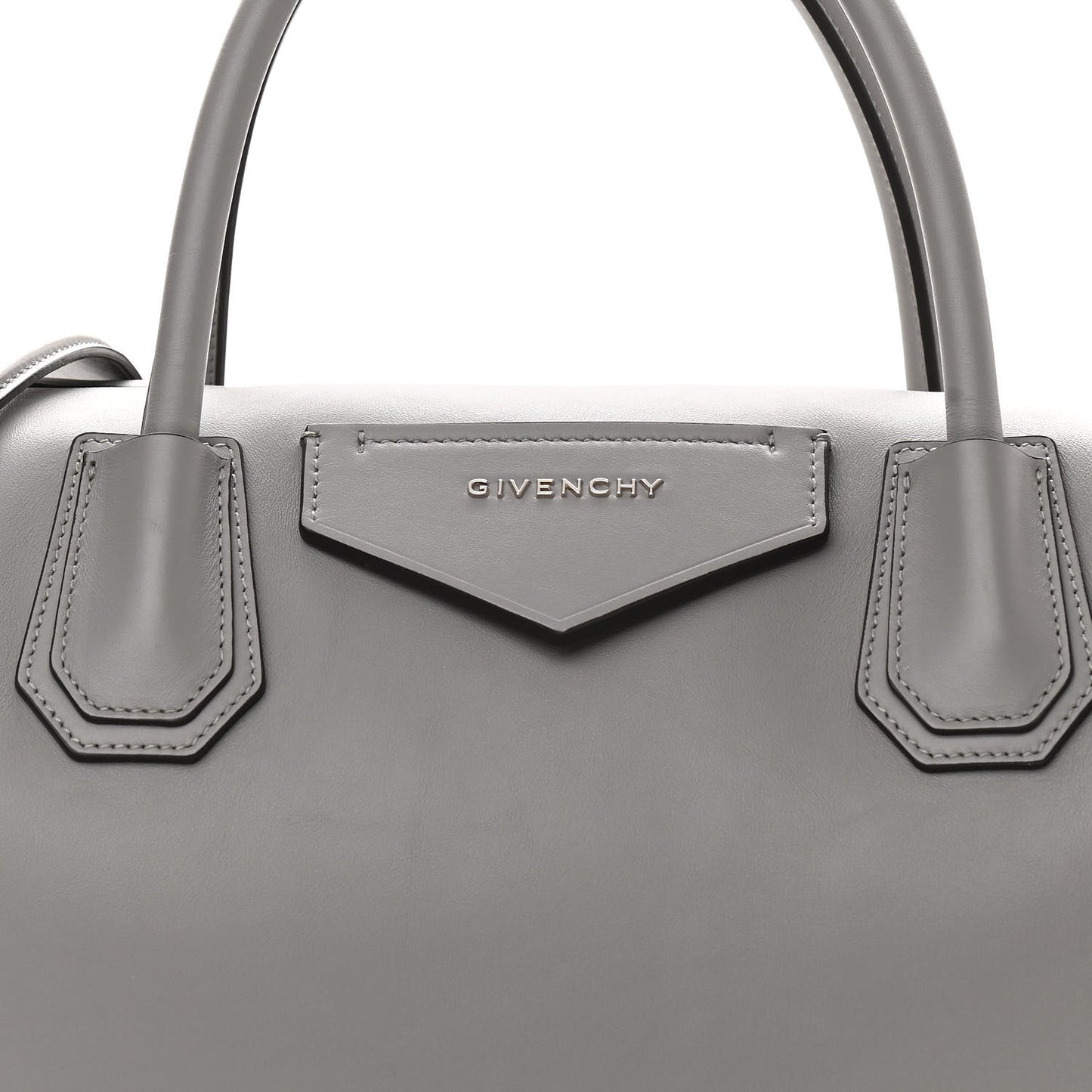 Soft Calfskin Medium Soft Antigona Pearl Grey