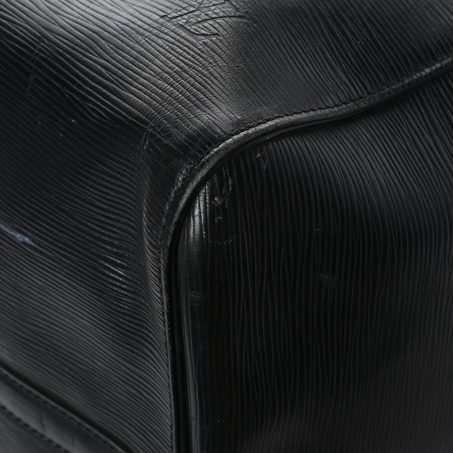 Louis Vuitton Epi Keepall 60 Black 11 of 15
