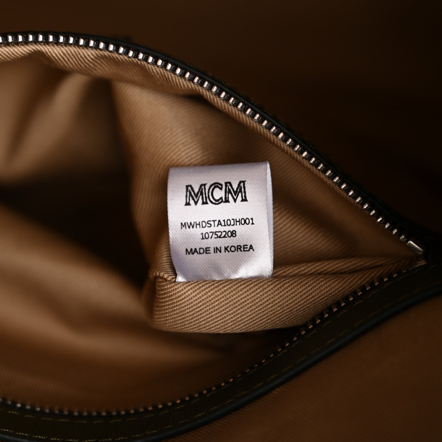 MCM Visetos Medium Aren Hobo Sea Turtle 7 of 11