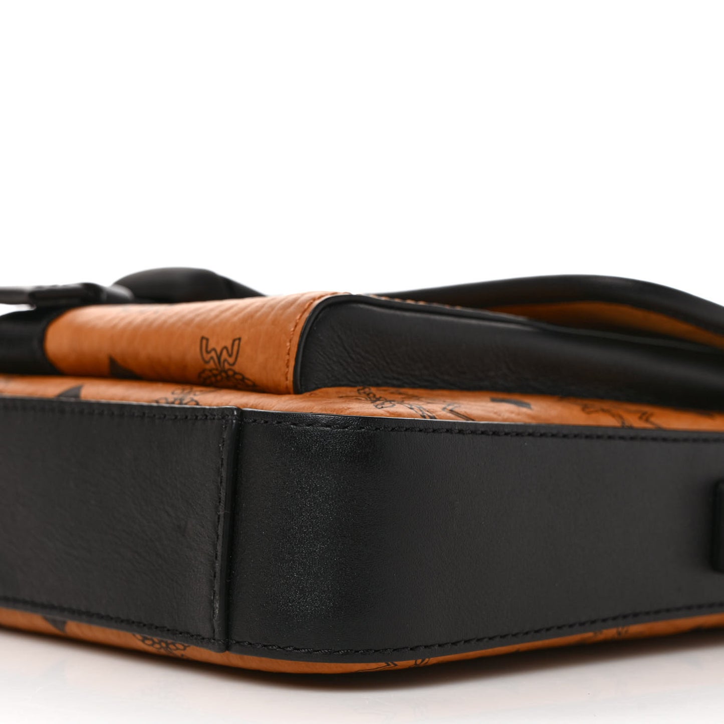 Visetos Small Klassik Messenger Bag Cognac Black