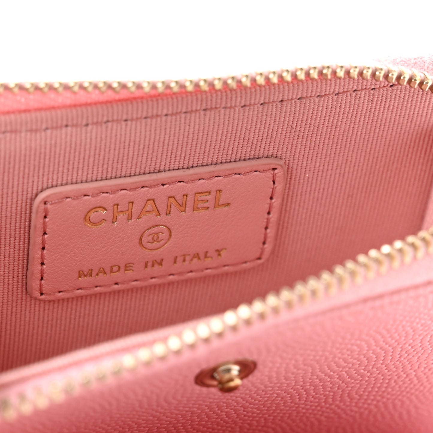 Caviar Quilted Compact Zipped Wallet Pink