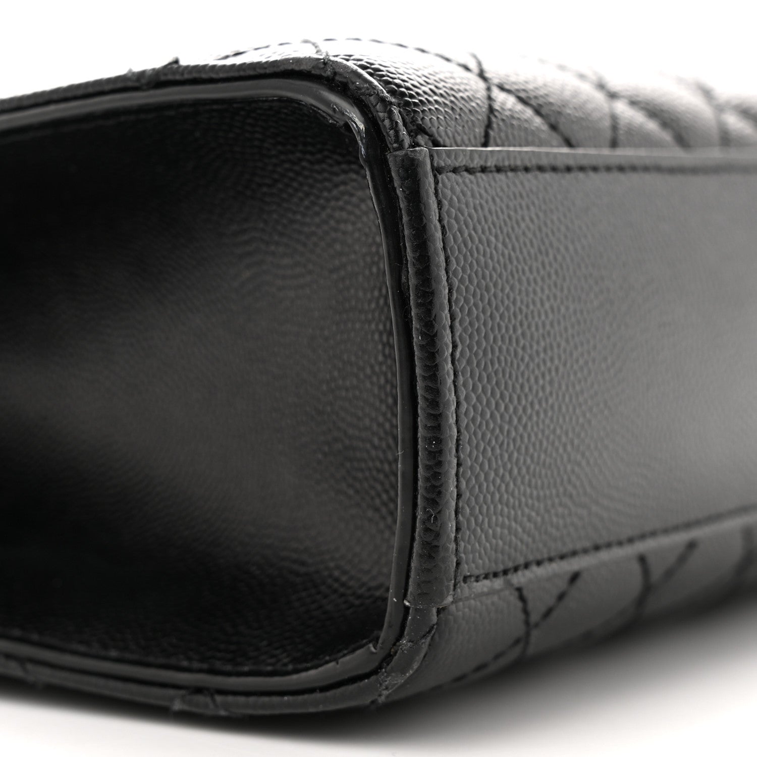 Saint Laurent Grain De Poudre Textured Mixed Matelasse Large Triquilt Monogram Monochrome Satchel Black 9 of 13