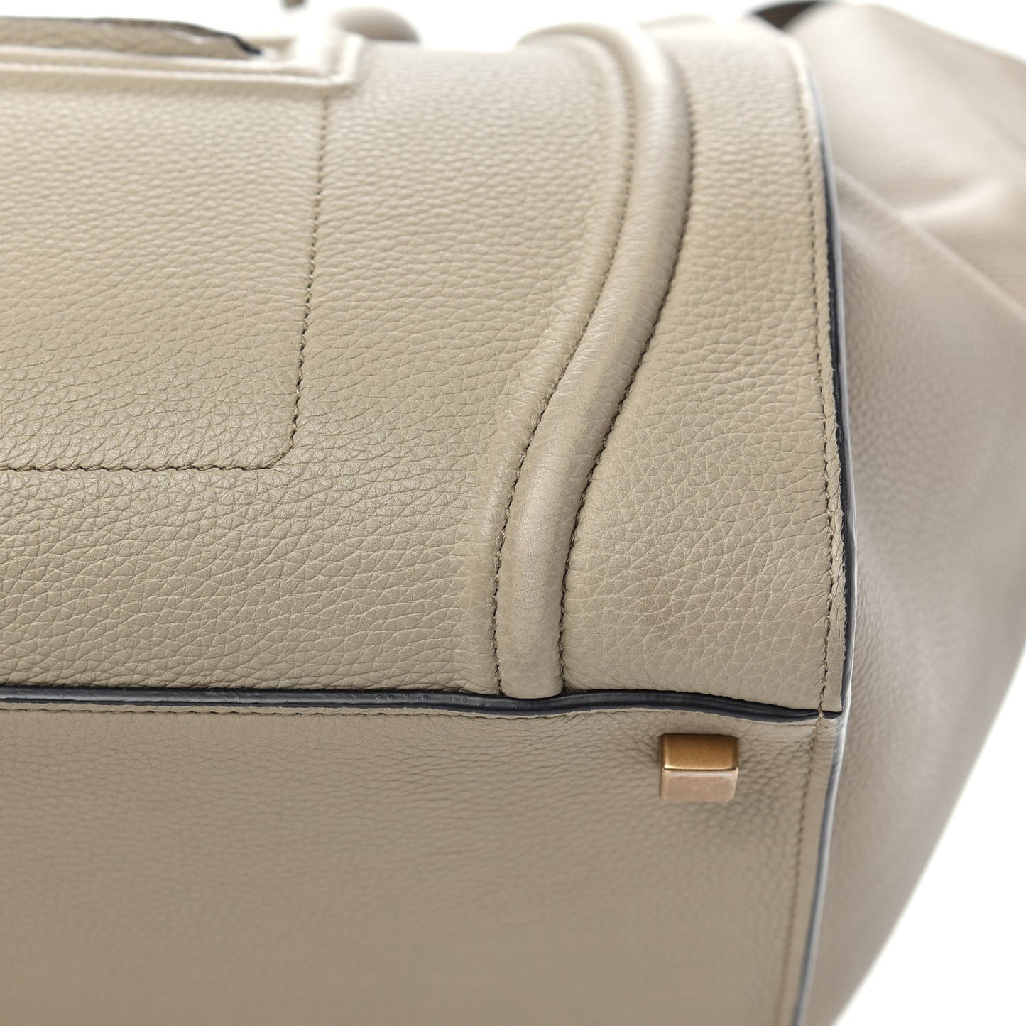 Baby Grained Calfskin Medium Phantom Luggage Quartz