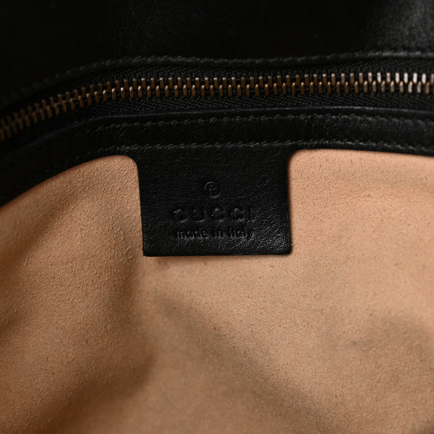 Calfskin Matelasse Medium GG Marmont Shoulder Bag Black