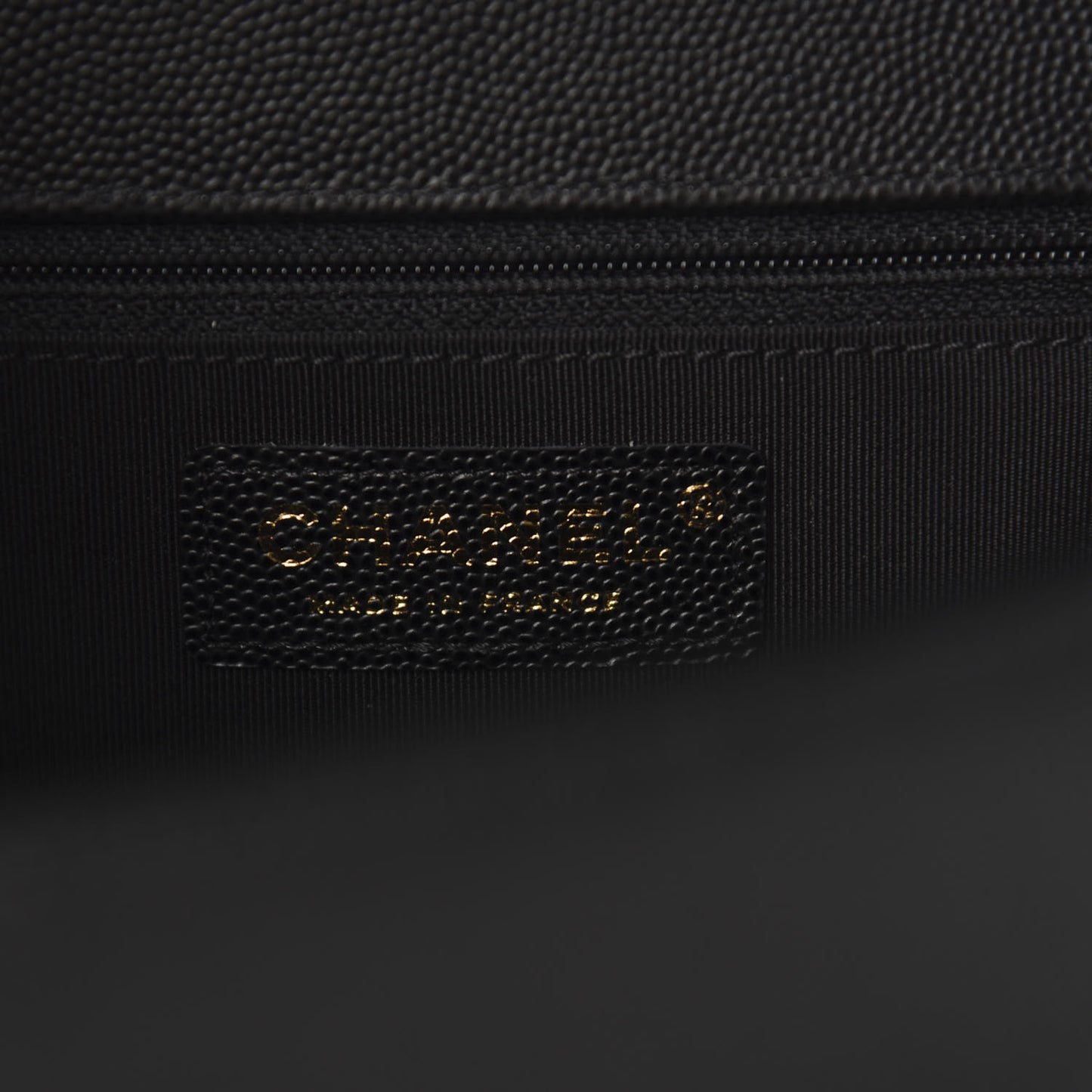 Caviar Quilted New Medium Boy Flap Black