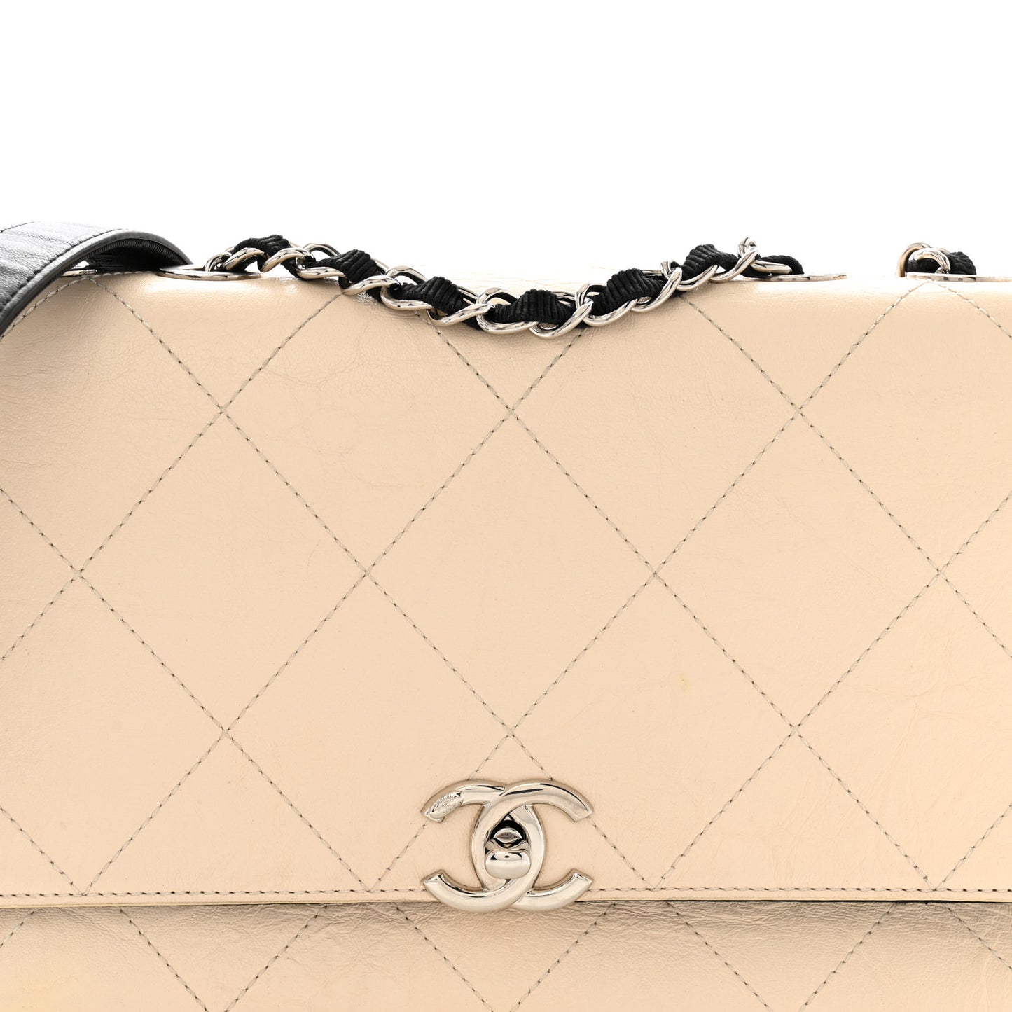 Aged Calfskin Grosgrain Quilted Chain CC Flap Ivory Black
