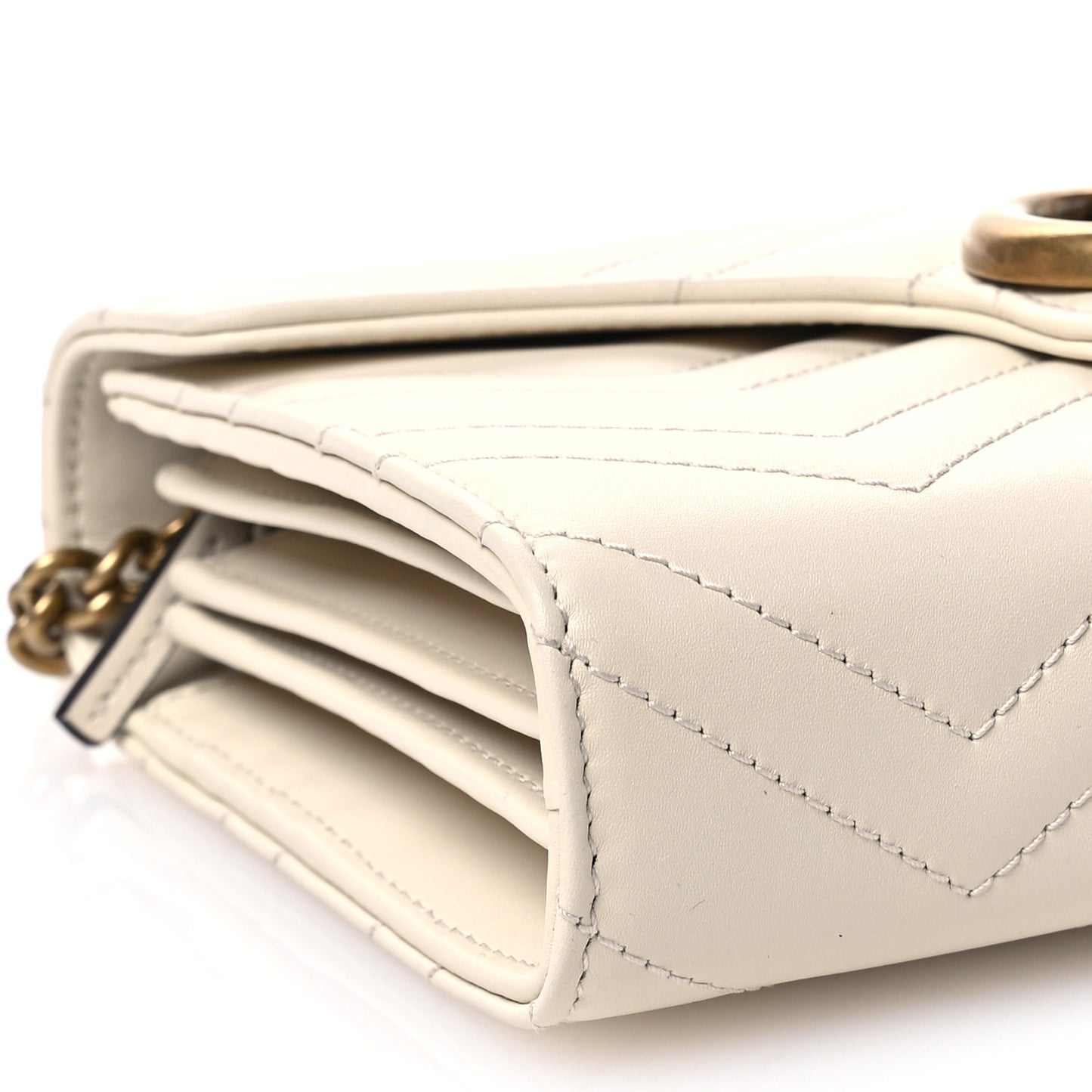 Calfskin Matelasse GG Marmont Chain Wallet Mystic White