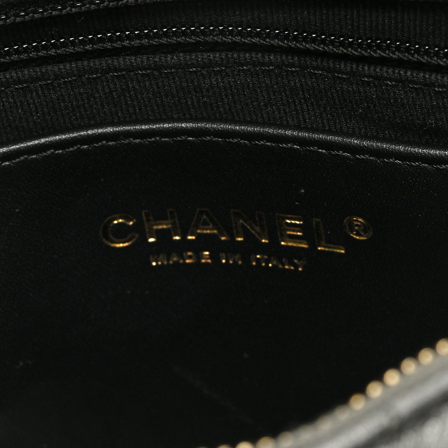 Chanel Metallic Calfskin Pearl Quilted CC Mini Camera Case Ruthenium 6 of 11