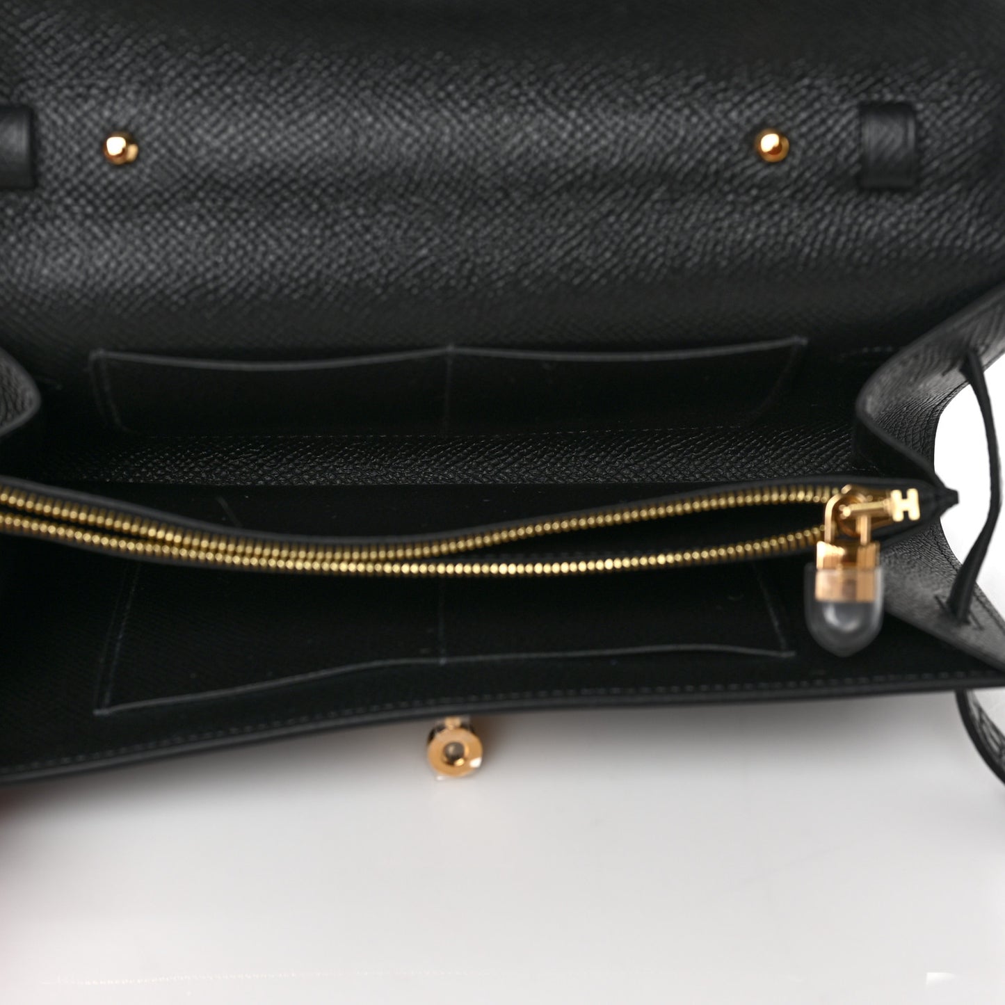 Epsom Matte Alligator Touch Kelly Wallet To Go Black