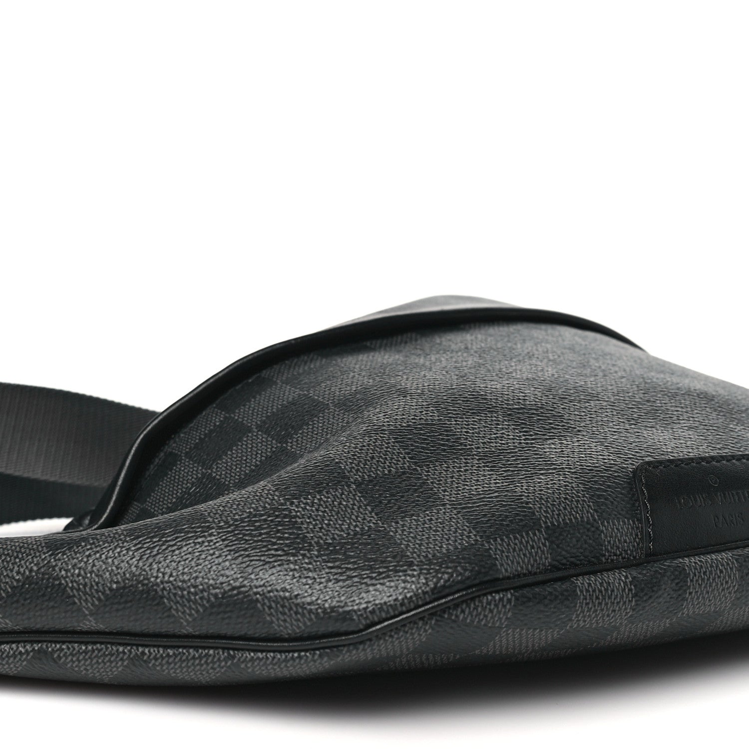 Louis Vuitton Damier Graphite Discovery Bumbag 9 of 10