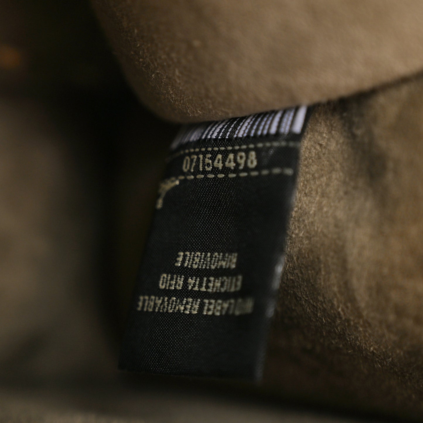 Vitello Granato Camoscio Selleria Macro Stitchings Small Peekaboo I SEE U Satchel Tartufo
