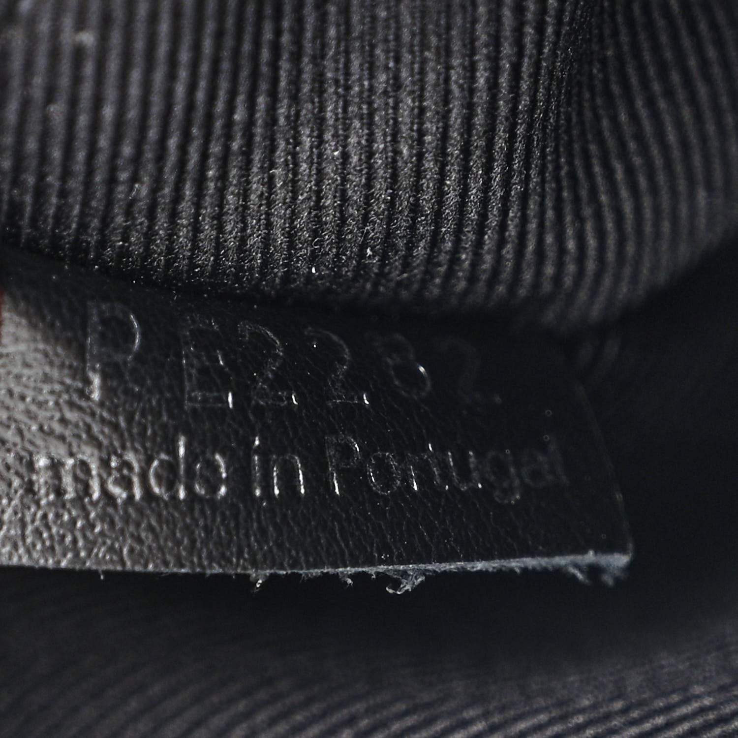 Louis Vuitton Taurillon Monogram Uniformes Solar Ray Soft Pochette Volga Belt Bag Black 7 of 10