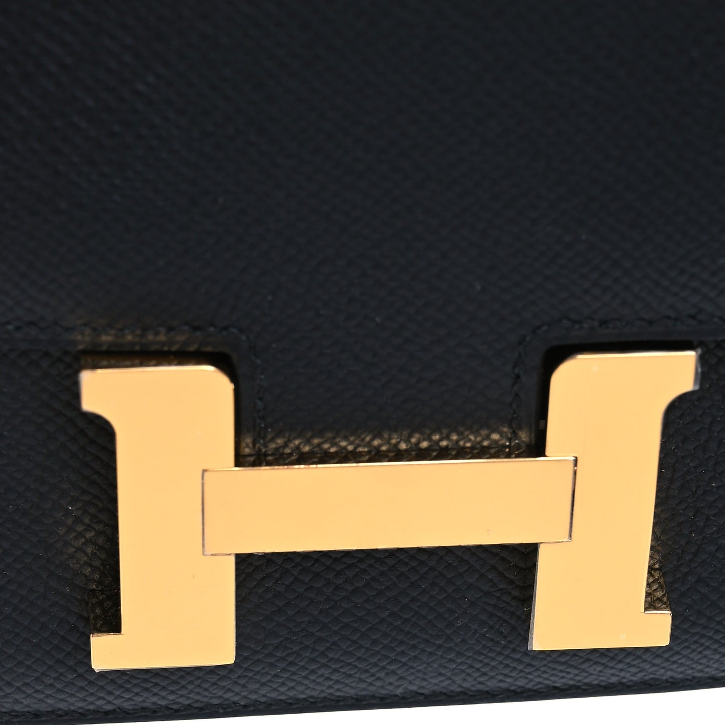 Epsom Constance 18 Black