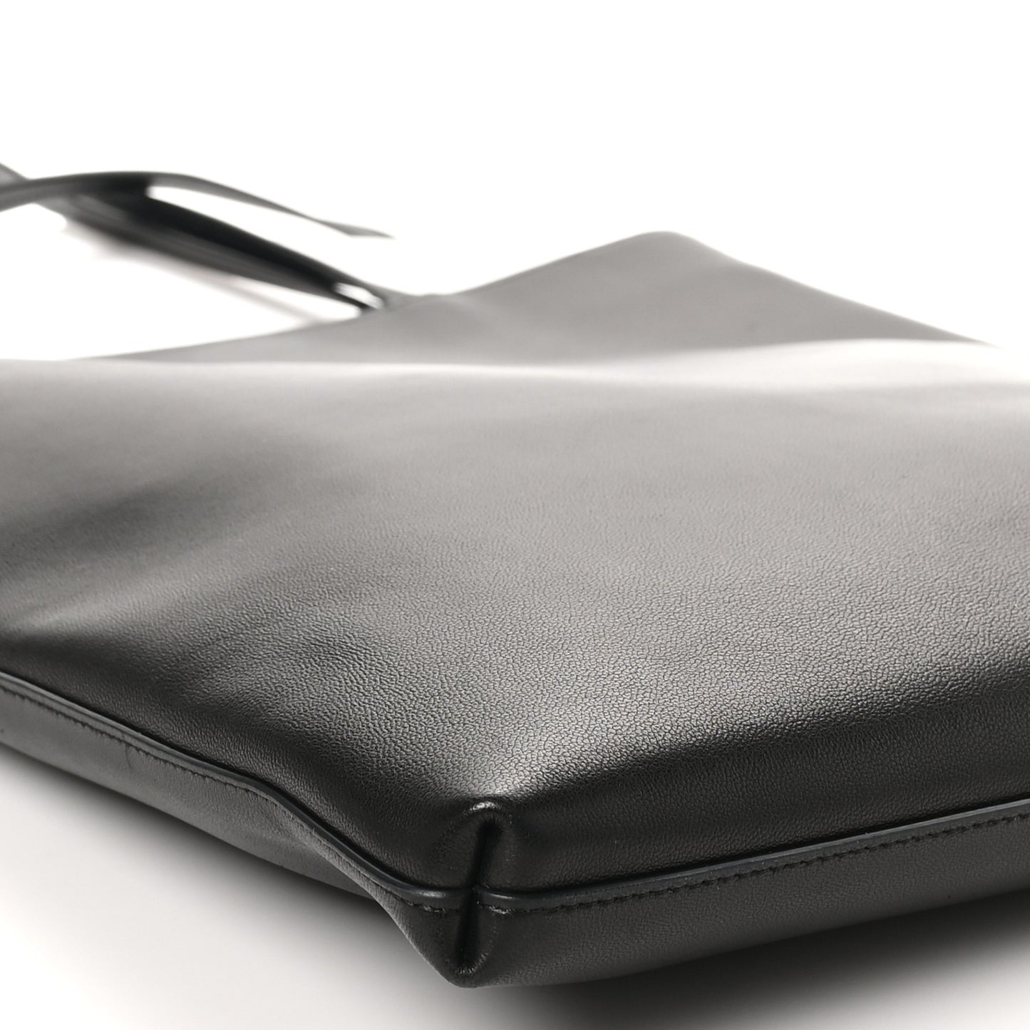 Lambskin Flat Tote Black