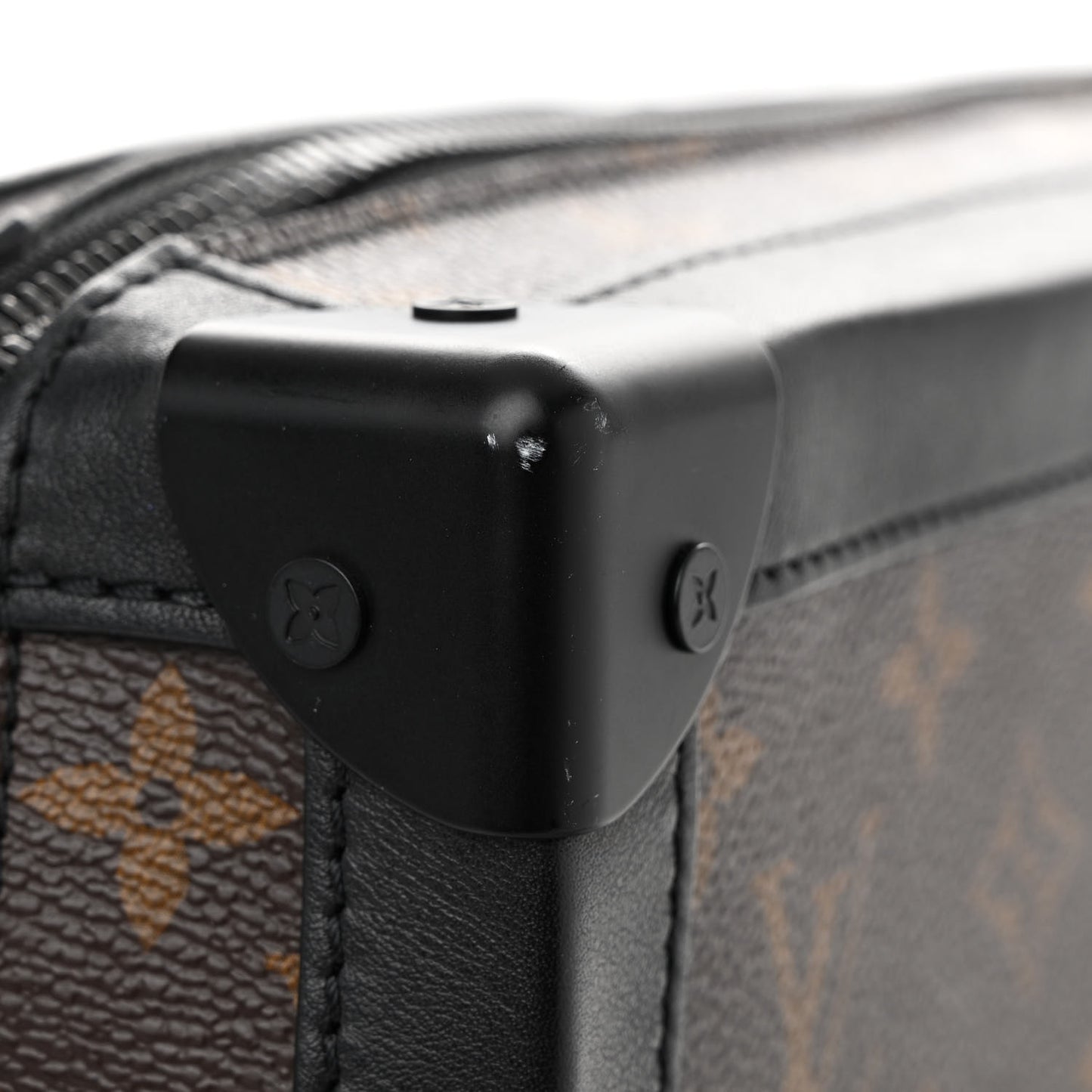 Monogram Solar Ray Soft Trunk