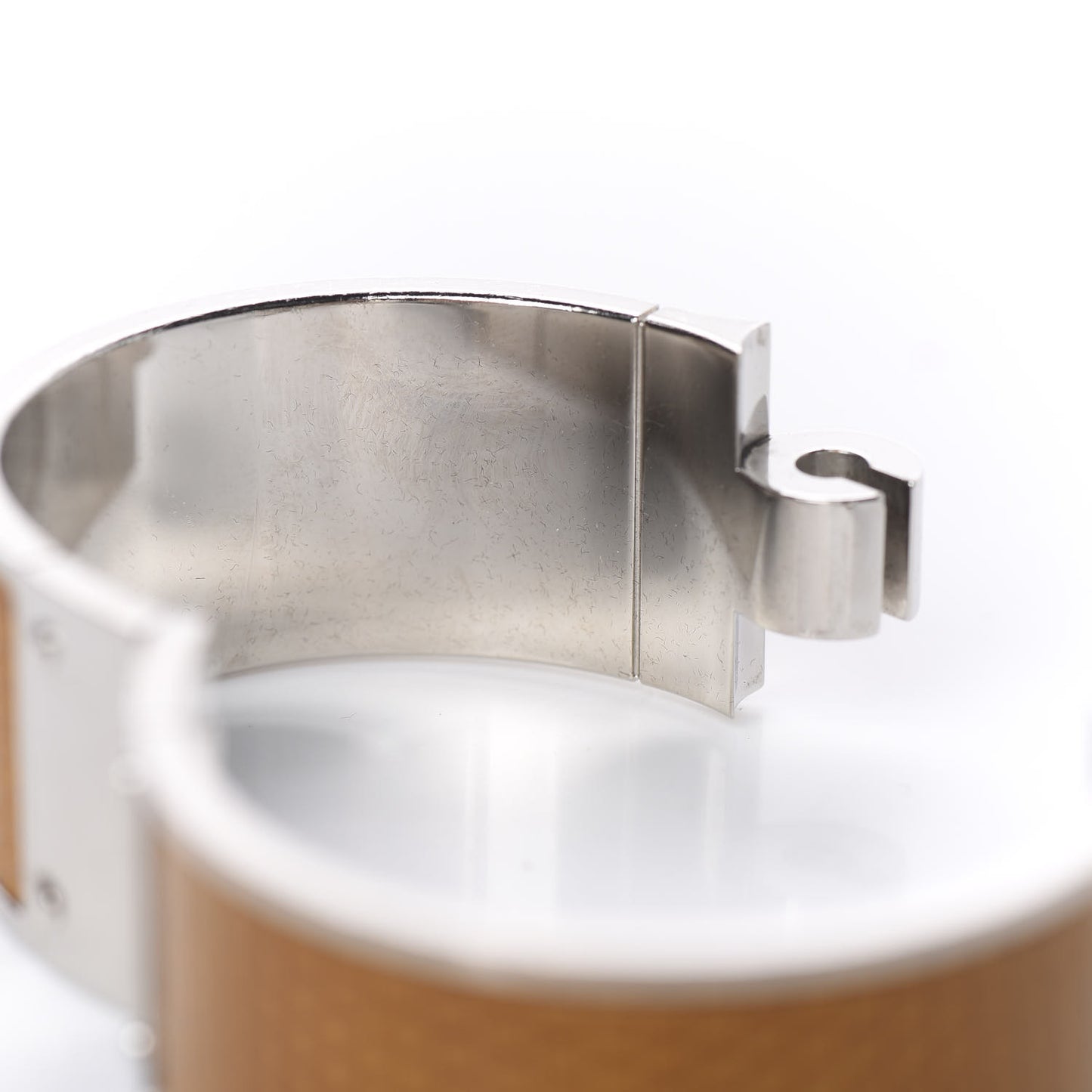 Lizard Charniere Uni Wide Hinged Bracelet S Sesame