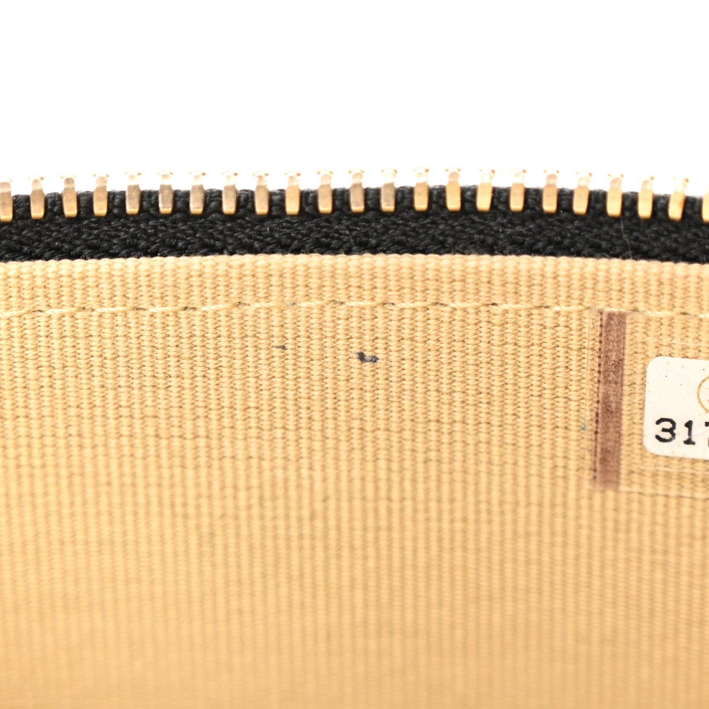 Lambskin Quilted Mini Pearl Crush Vanity Case With Chain Black