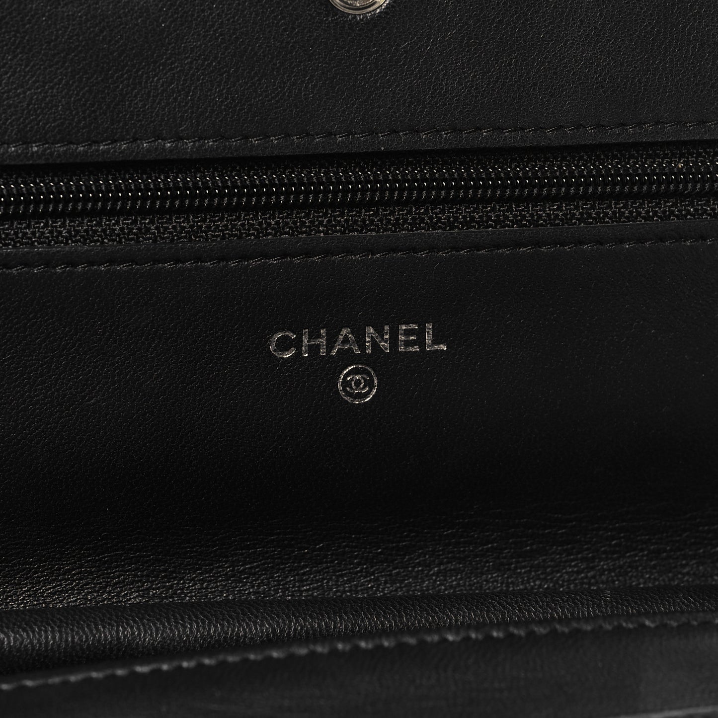 Lambskin Camellia Embossed Wallet On Chain WOC Black