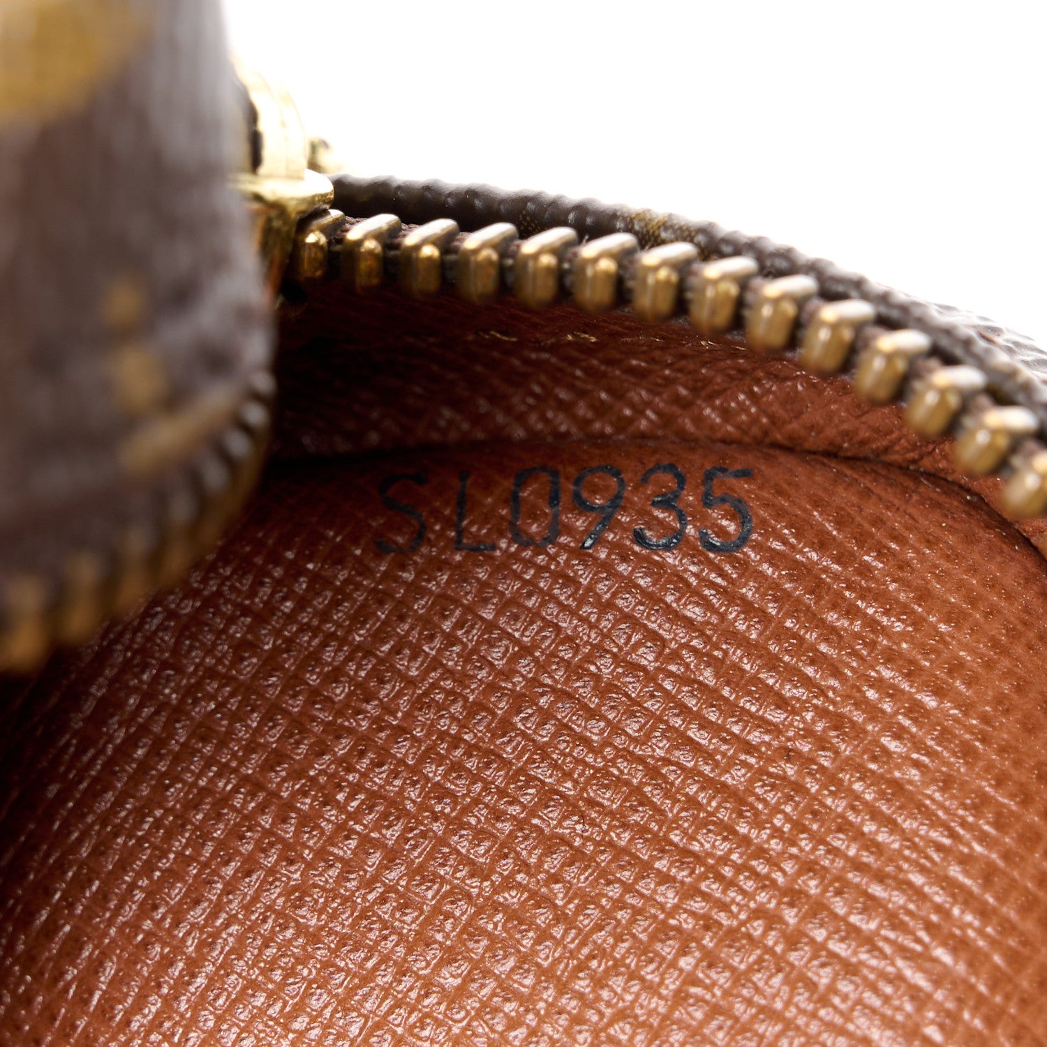 Louis Vuitton Monogram Pochette Marly Dragonne 22 7 of 11