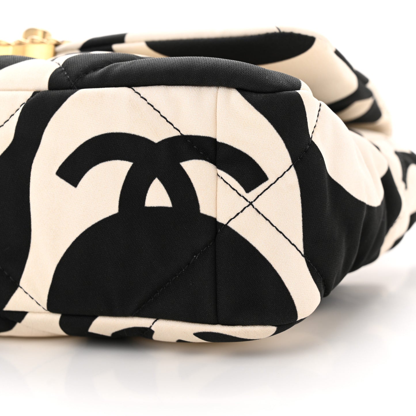 Fabric Printed Medium Chanel 19 Flap Black Ecru