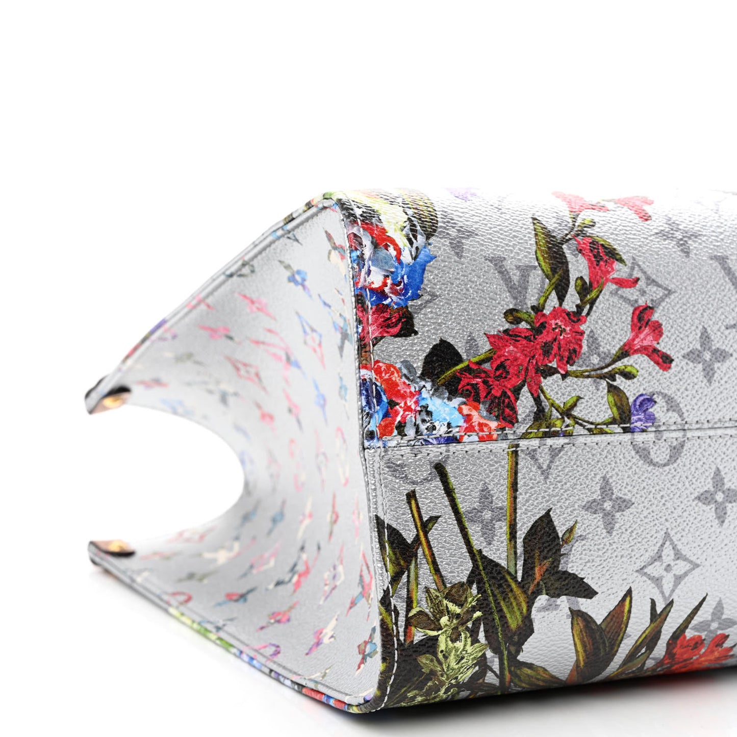 Metallic Monogram LV Garden OnTheGo MM Silver