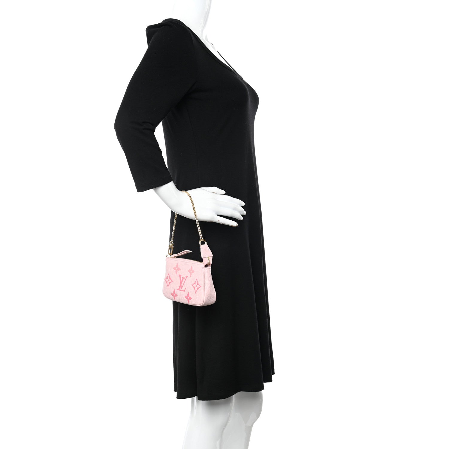 Louis Vuitton Empreinte Monogram Giant By The Pool Mini Pochette Accessories Bouton De Rose 2 of 8