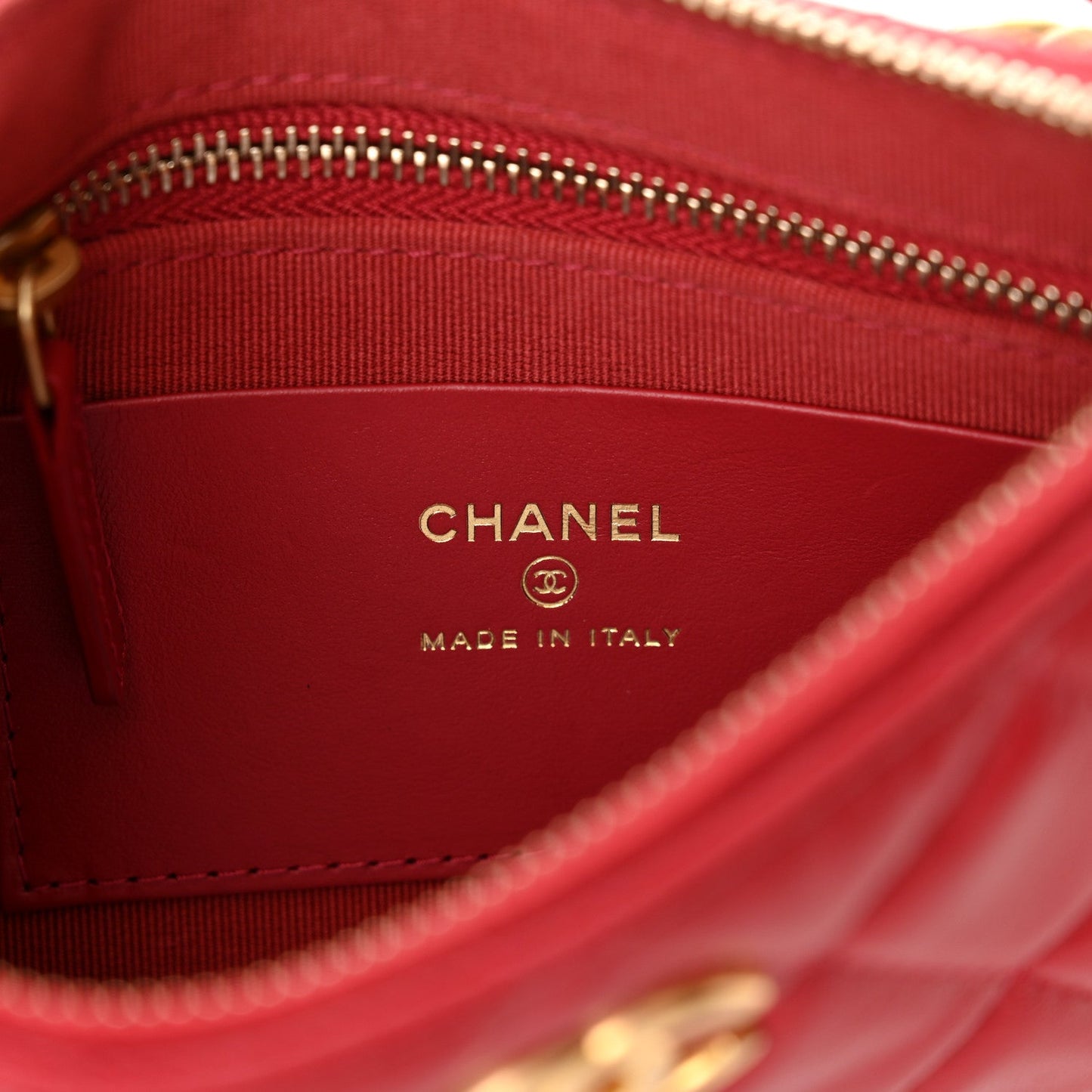 Shiny Crumpled Lambskin Quilted Trendy Chain Around Hobo Red
