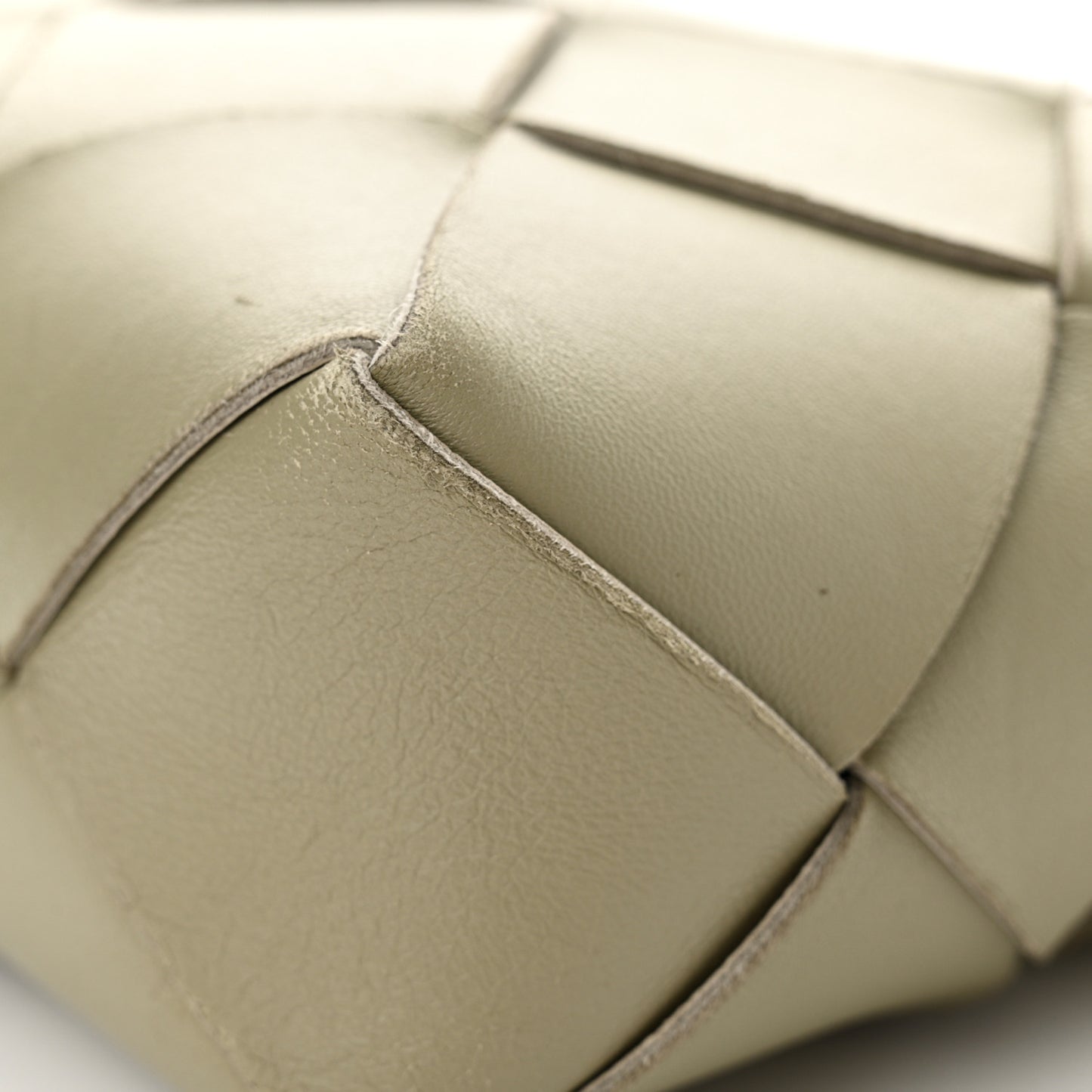Lambskin Maxi Intrecciato Small Cassette Camera Bag Travertine