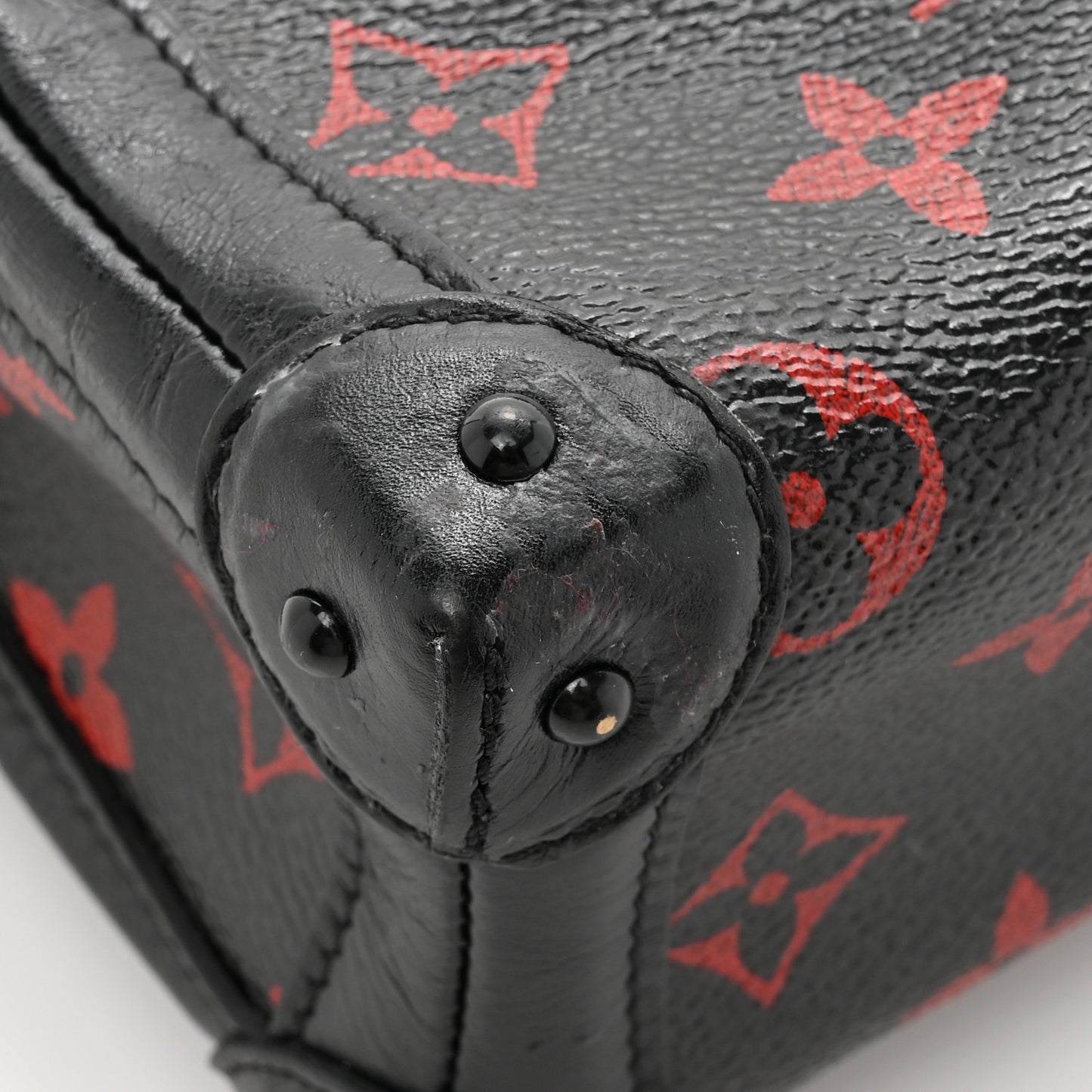 Monogram Petite Malle Soft Infrarouge