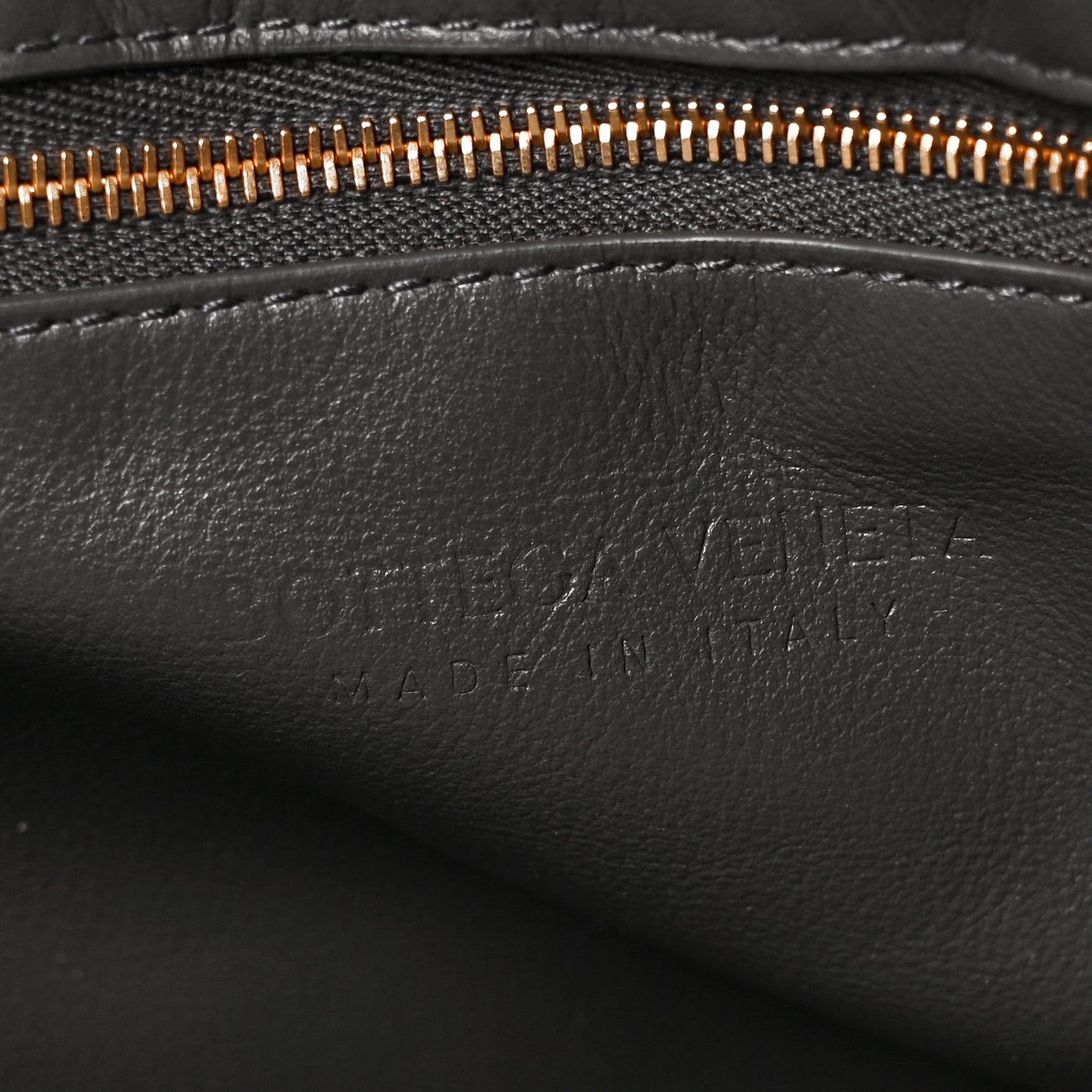 Nappa Intrecciato Tote Light Grey