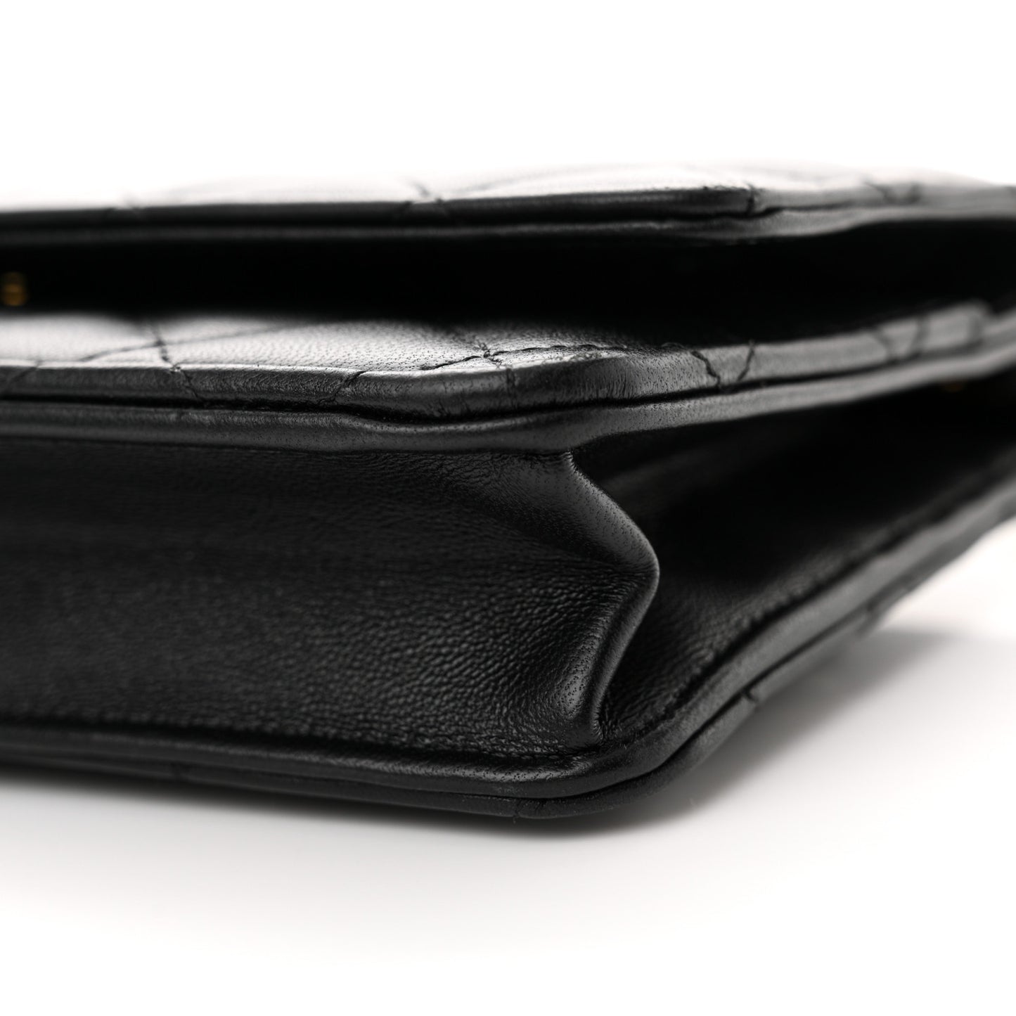 Lambskin Quilted Wallet On Chain WOC Black