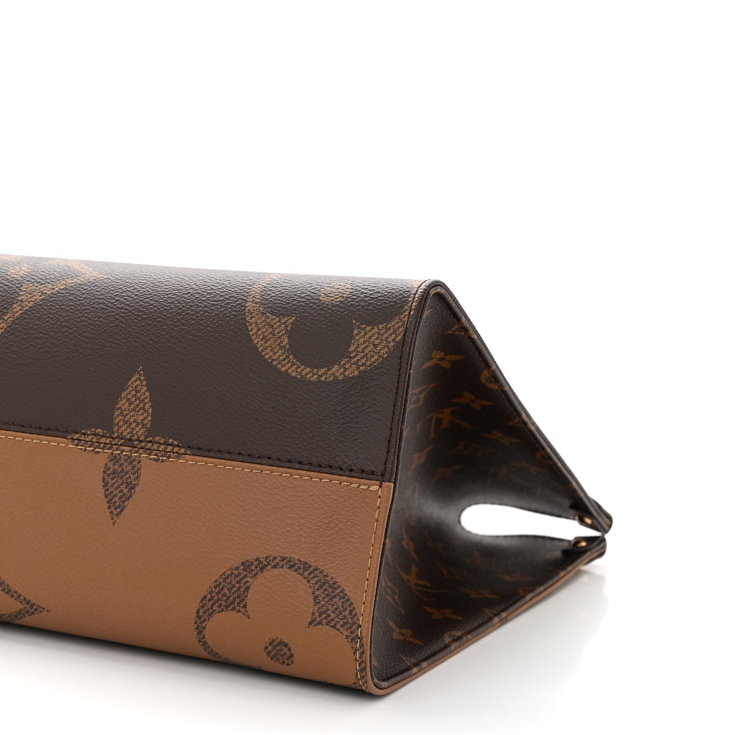 Louis Vuitton Reverse Monogram Giant Onthego MM 10 of 11