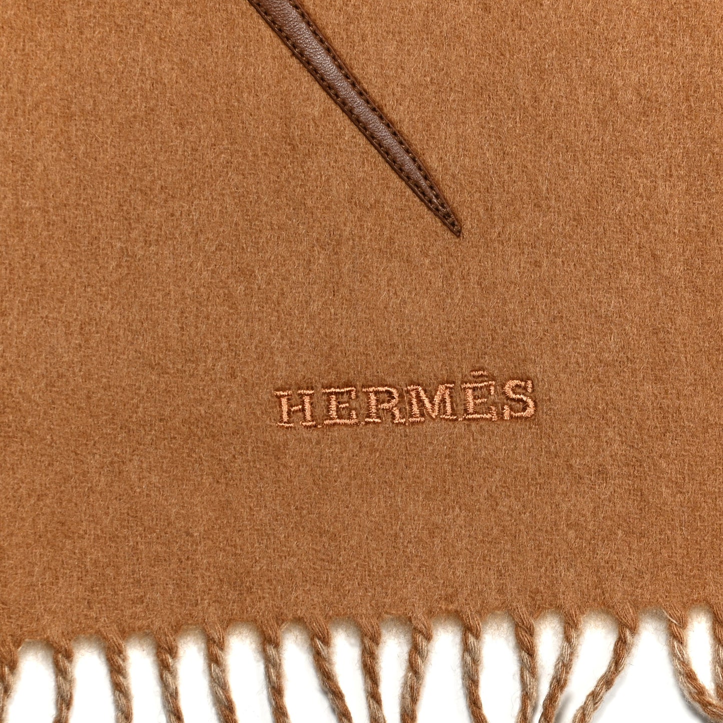 Cashmere Calfskin Cheval Au Trait Muffler Camel Beige