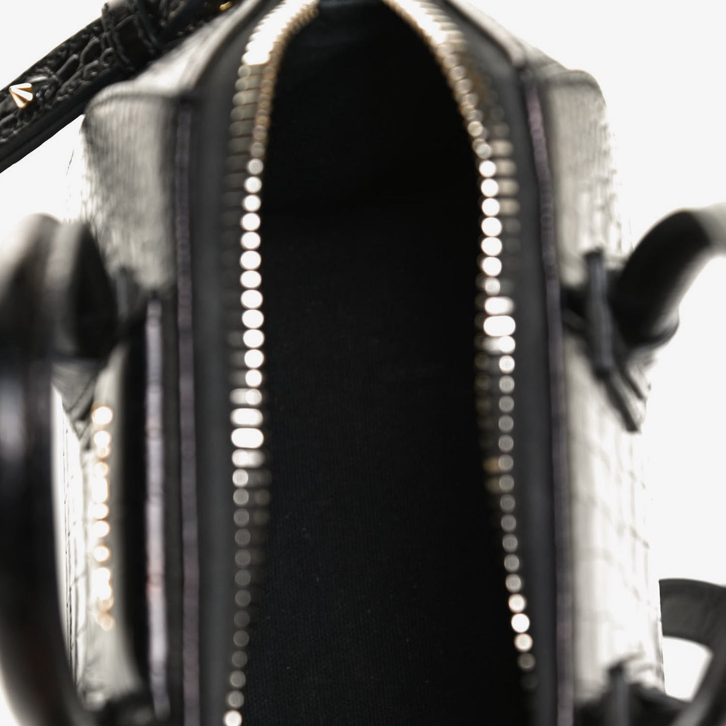 Calfskin Crocodile Embossed Mini Antigona Black