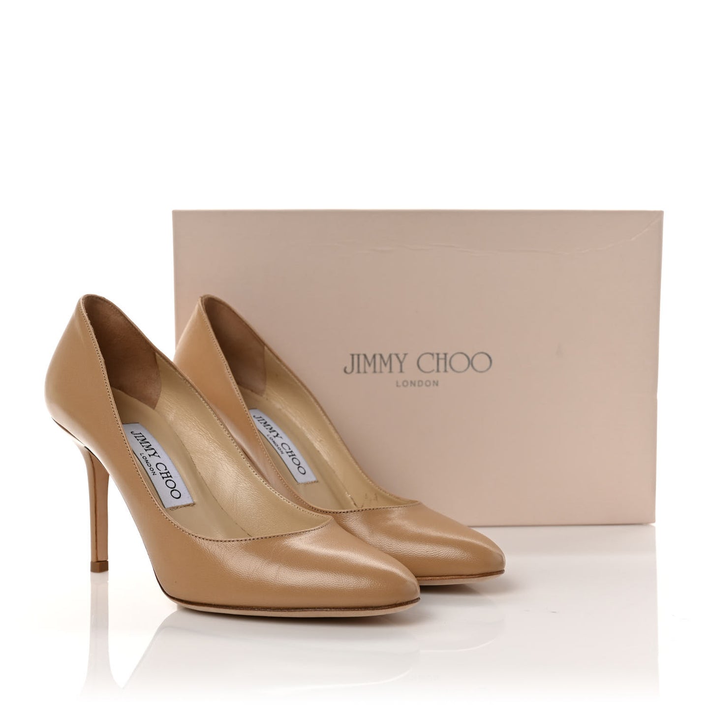 Calfskin Gilbert Round Toe Pumps 37 Nude