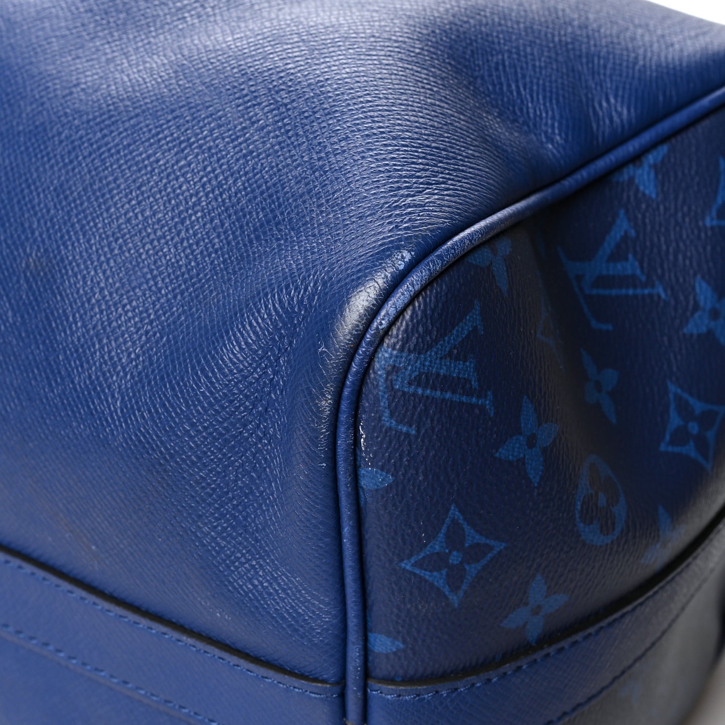 Taiga Monogram Eclipse Keepall Bandouliere 50 Pacific Blue