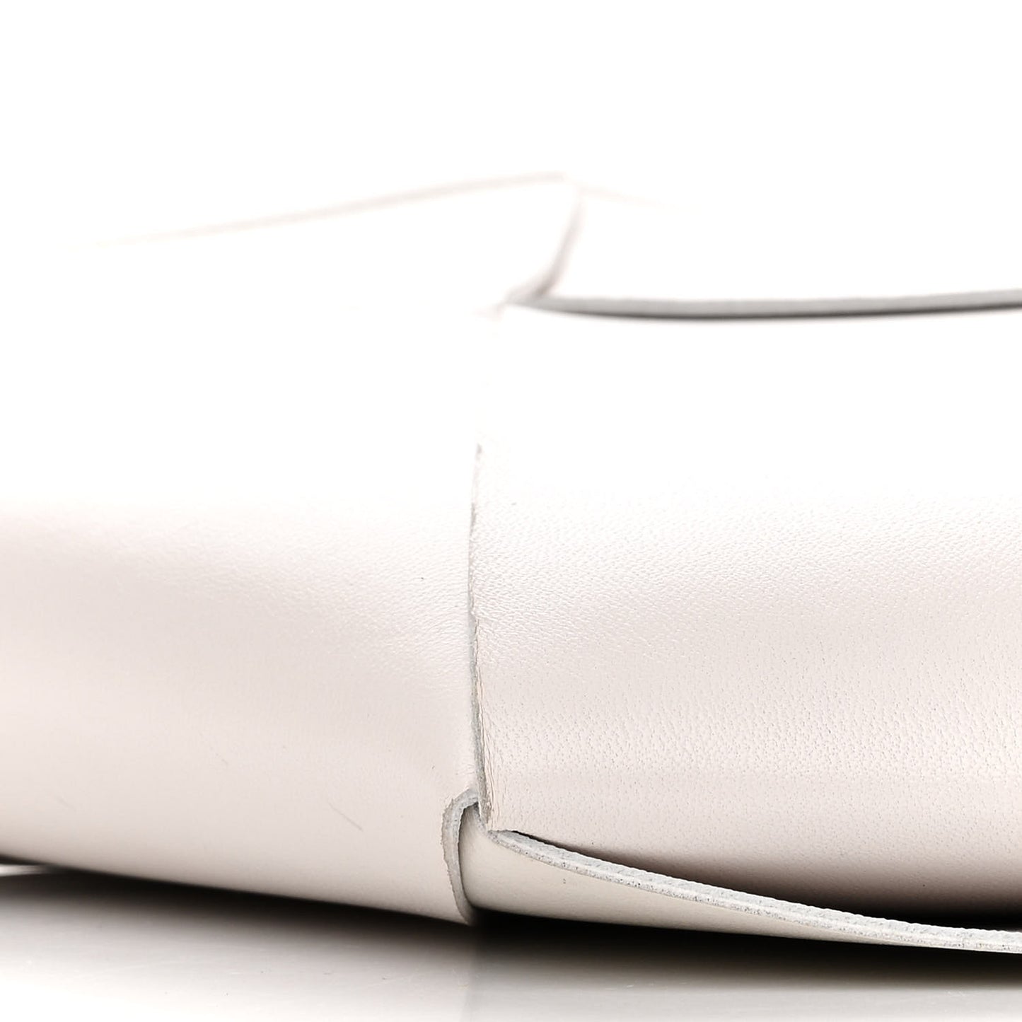 Nappa Maxi Intrecciato Hexagon Belt Bag White