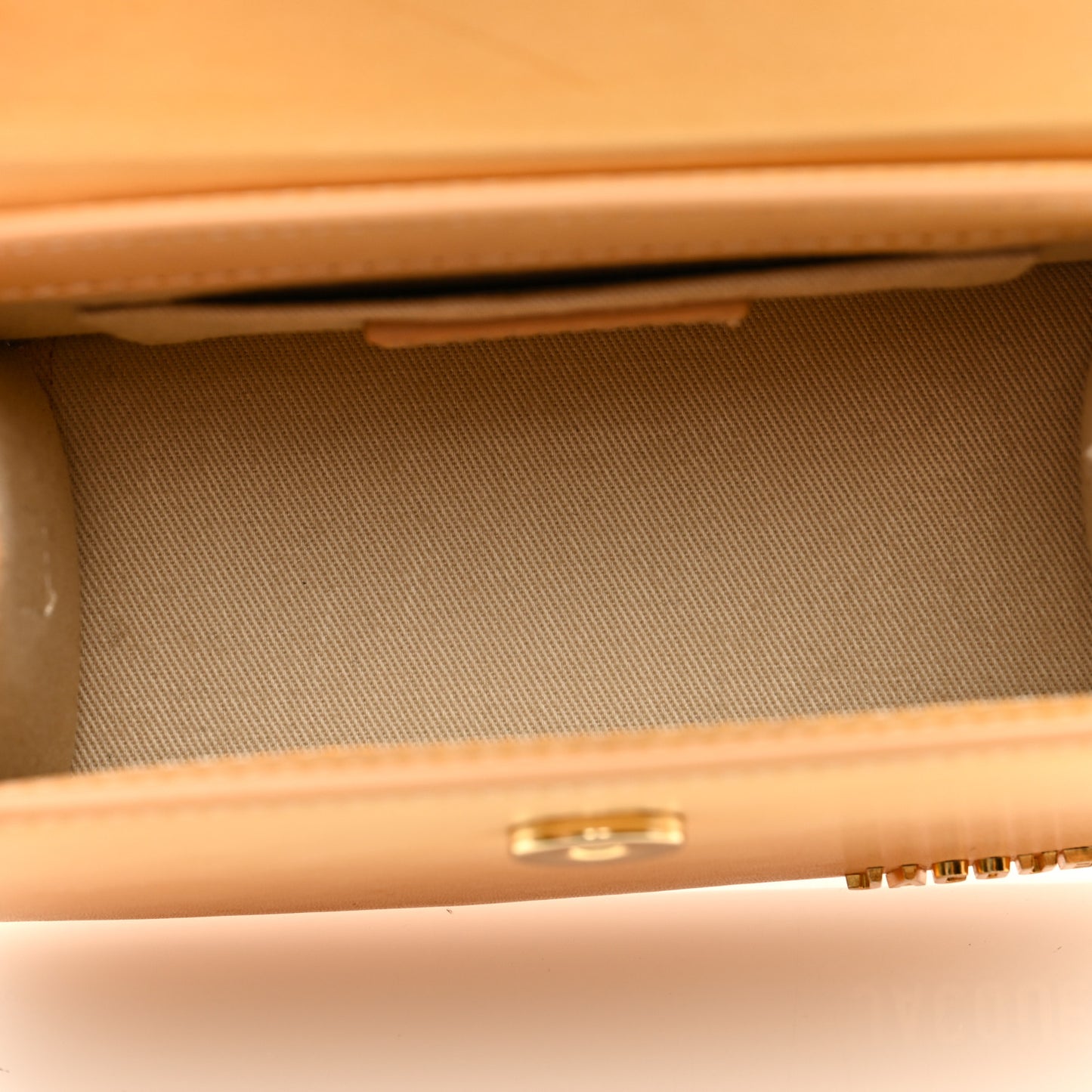 Calfskin Le Chiquito Moyen Light Brown